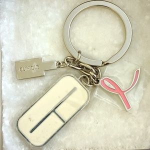 ❣️LAST ONE Clinique NWOT Still In Plastic Keychain